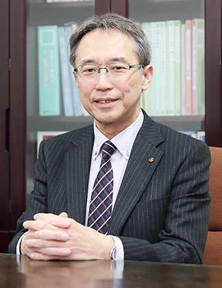 学長　辰巳砂 昌弘