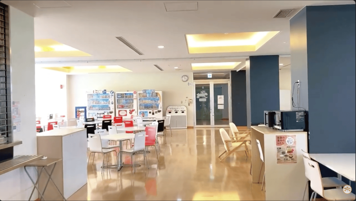カフェテリア・レストラン