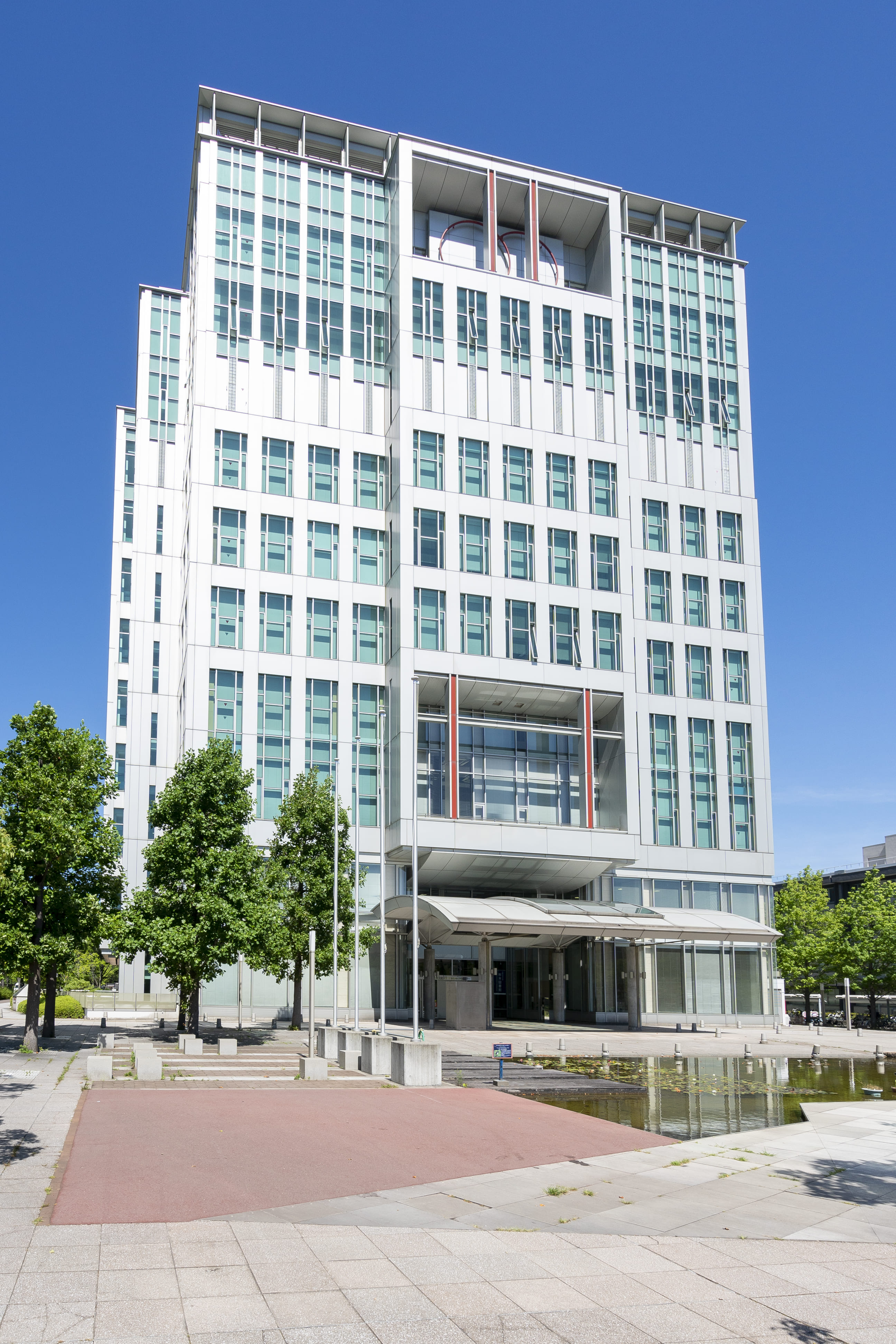 学術情報総合センター