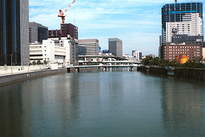 河川景観の色彩（堂島川）