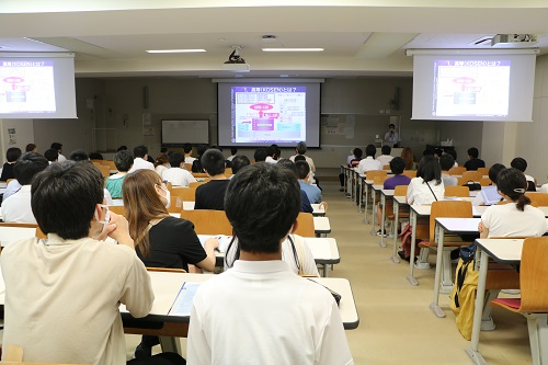 会場の様子