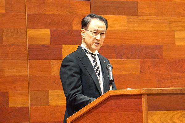 櫻木学長による式辞
