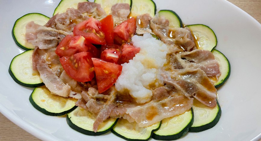 夏野菜と豚肉のさっぱりおろし添え