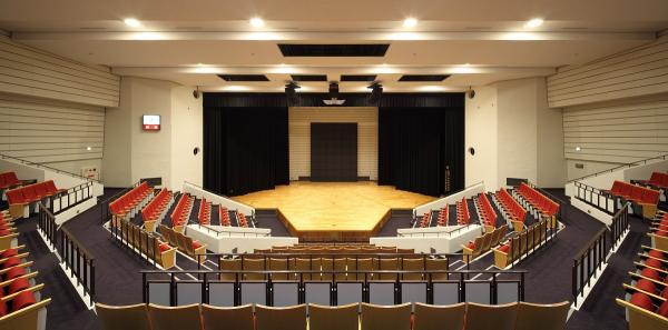 田中記念館舞台