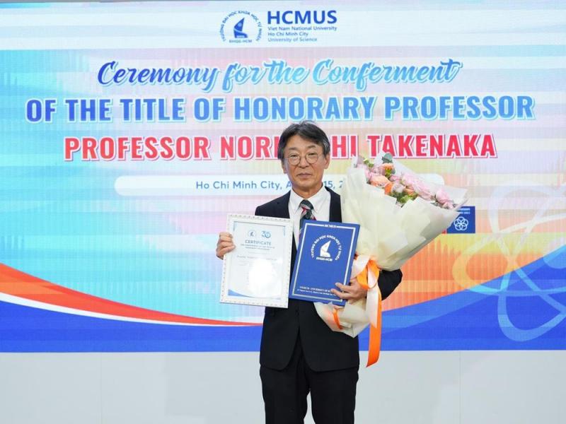 news_takenaka_honoraryprofessor_1