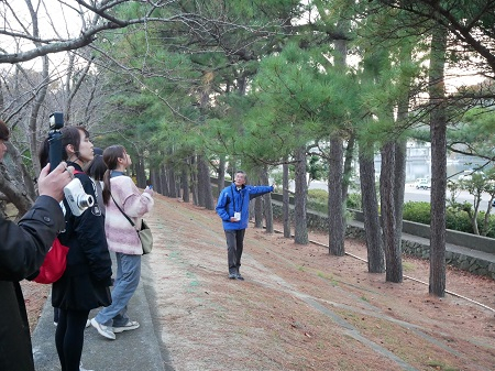 03広村堤防の見学