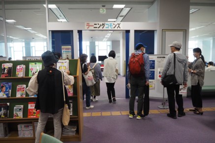 2024公大授業図書館1