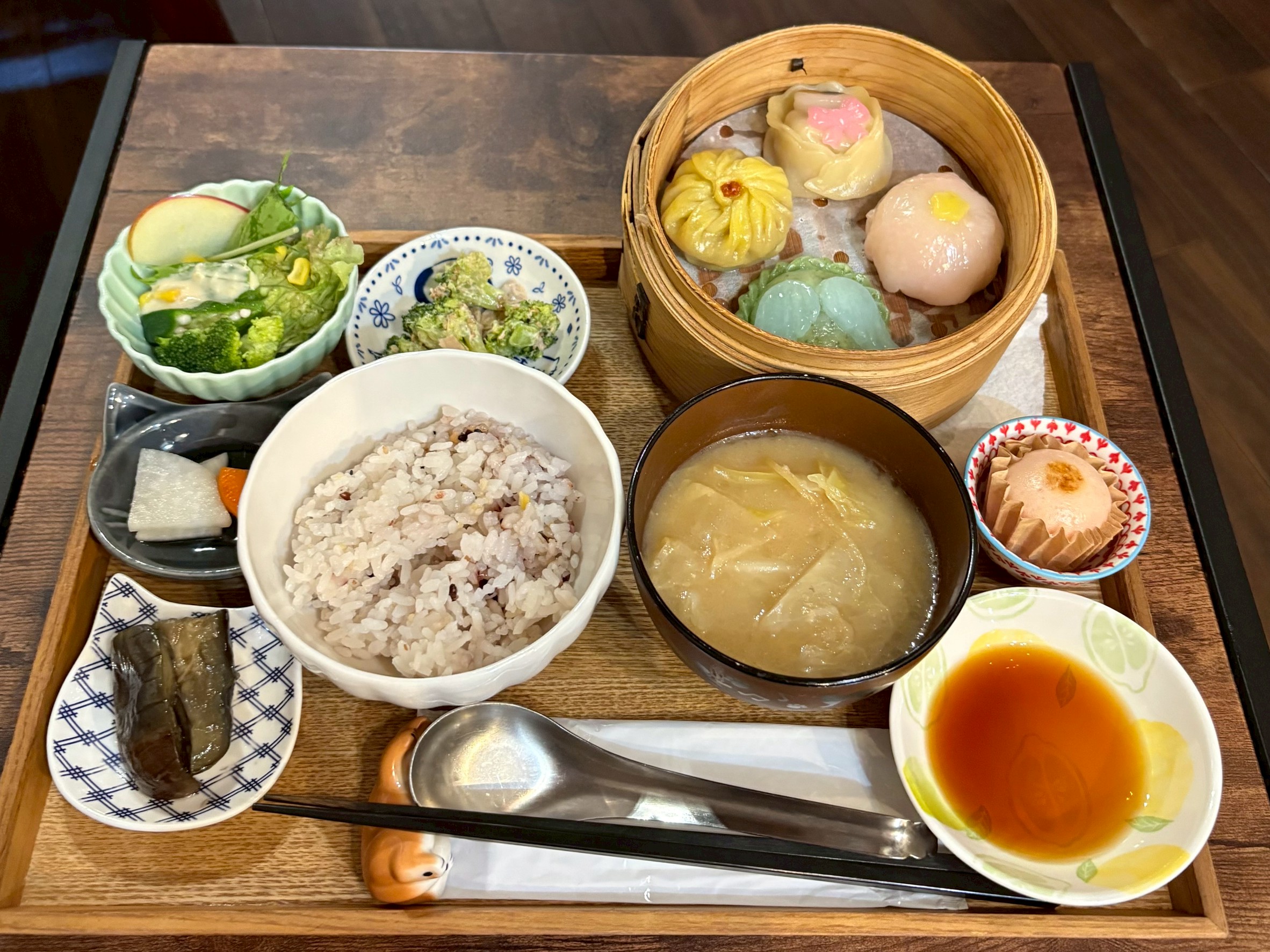 D5693D48-F265-463A-92E3-2476E97FD468