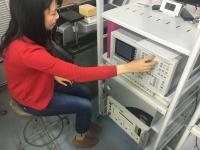 12半導体パラメータアナライザ