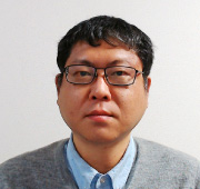 Associate Professor MIYOSHI Yuji Face photo