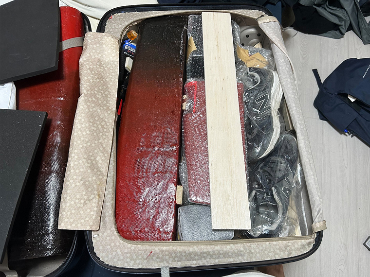 スーツケースに収まる自律船 1