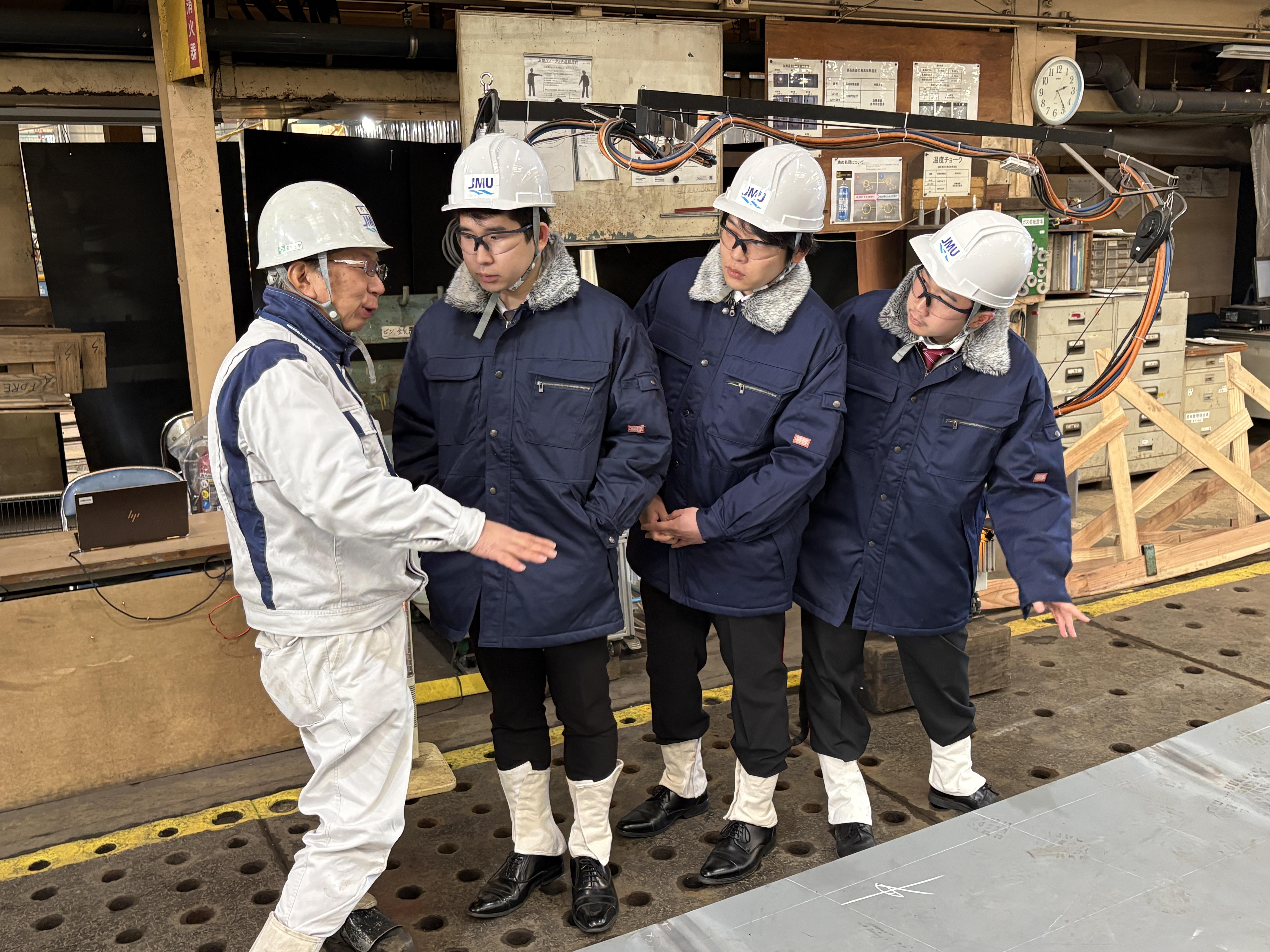 3828A39E-79D2-4A09-9F0A-61A52F5A1C4A