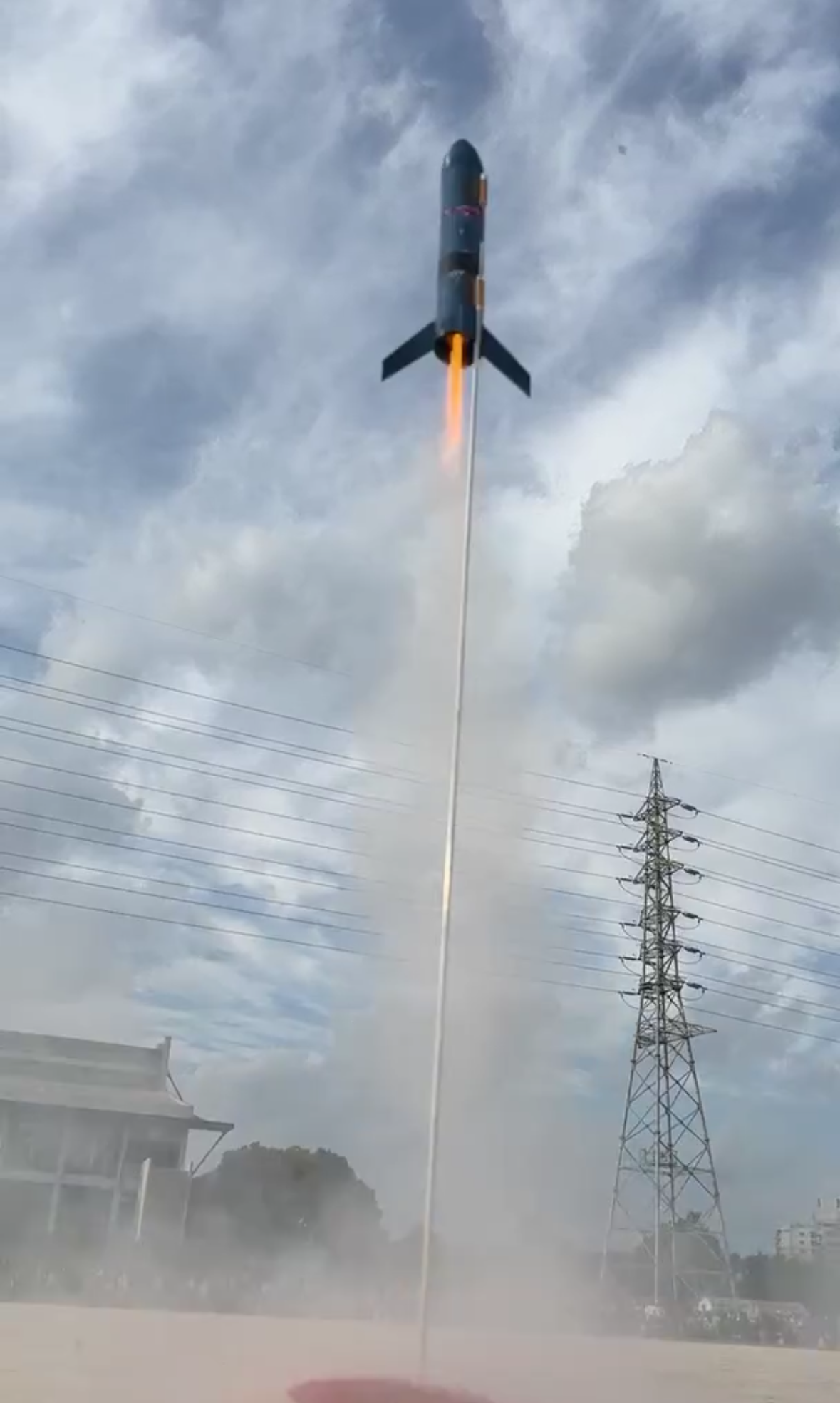 モデロケ打ち上げ