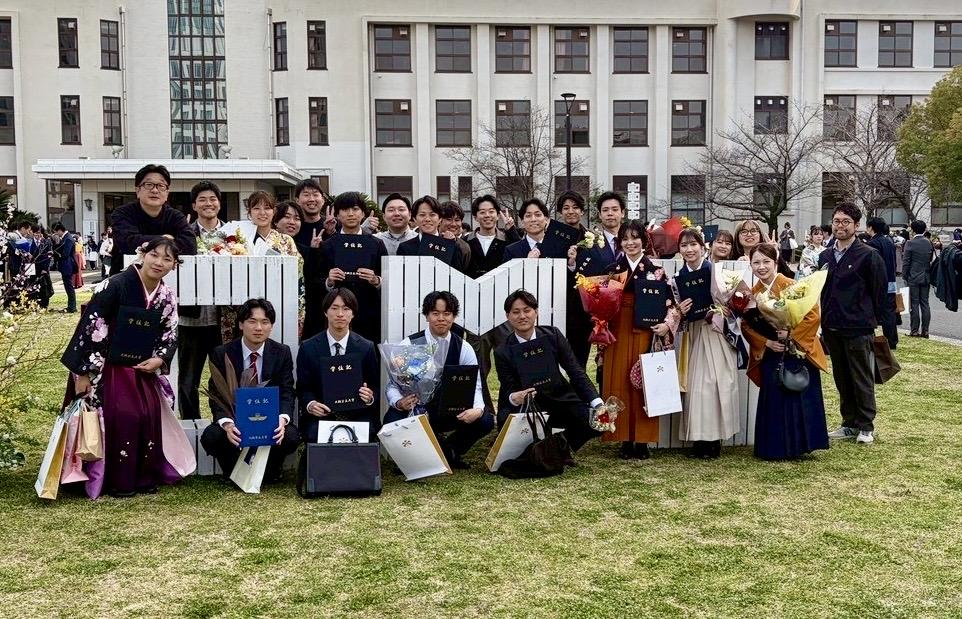 AB058D7D-A817-452B-9E00-64AF20FBFED8