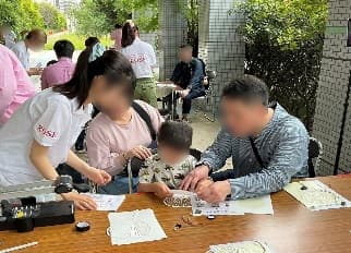 「光るうちわ」工作教室&ロボット操作体験イベント