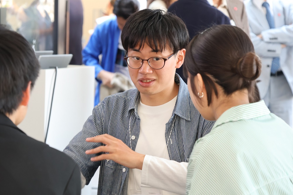 expo_0426_03