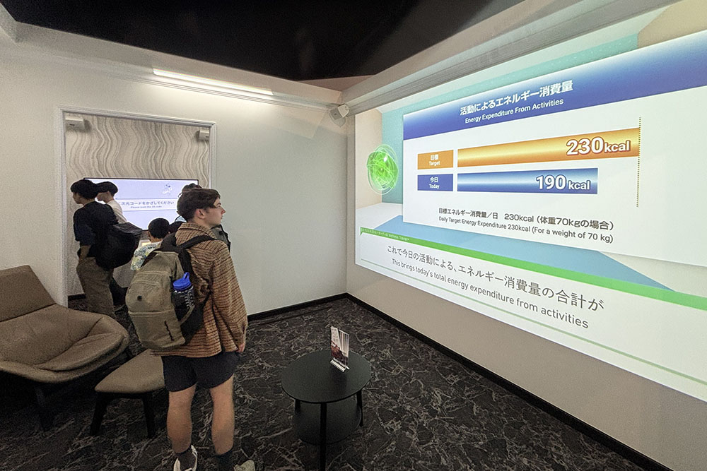 expo_0610_03