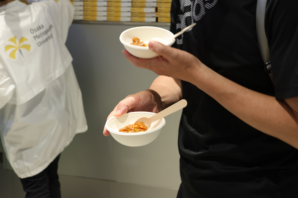 expo_repo_curry_kaijyo_4_sisyoku