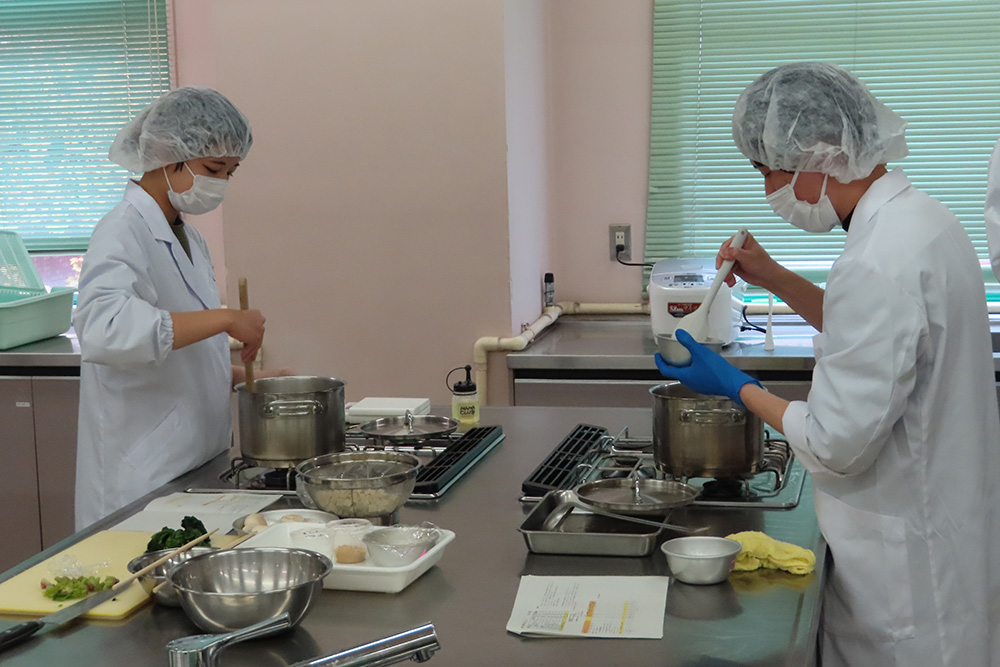 expo_topics_curry_sisaku_1
