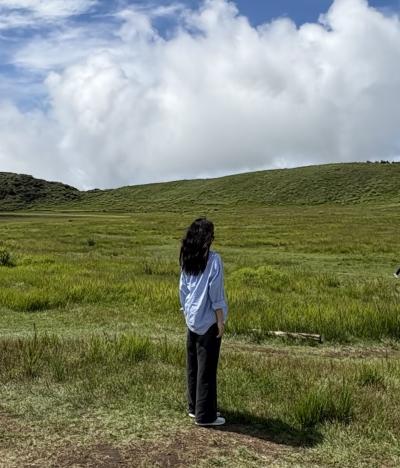 657F8B85-7CB2-4481-B9E5-C3266A58ECDA