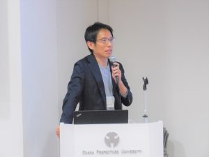 松村礼央氏-300x225