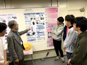2019ライト祭ポスター展示2-300x225