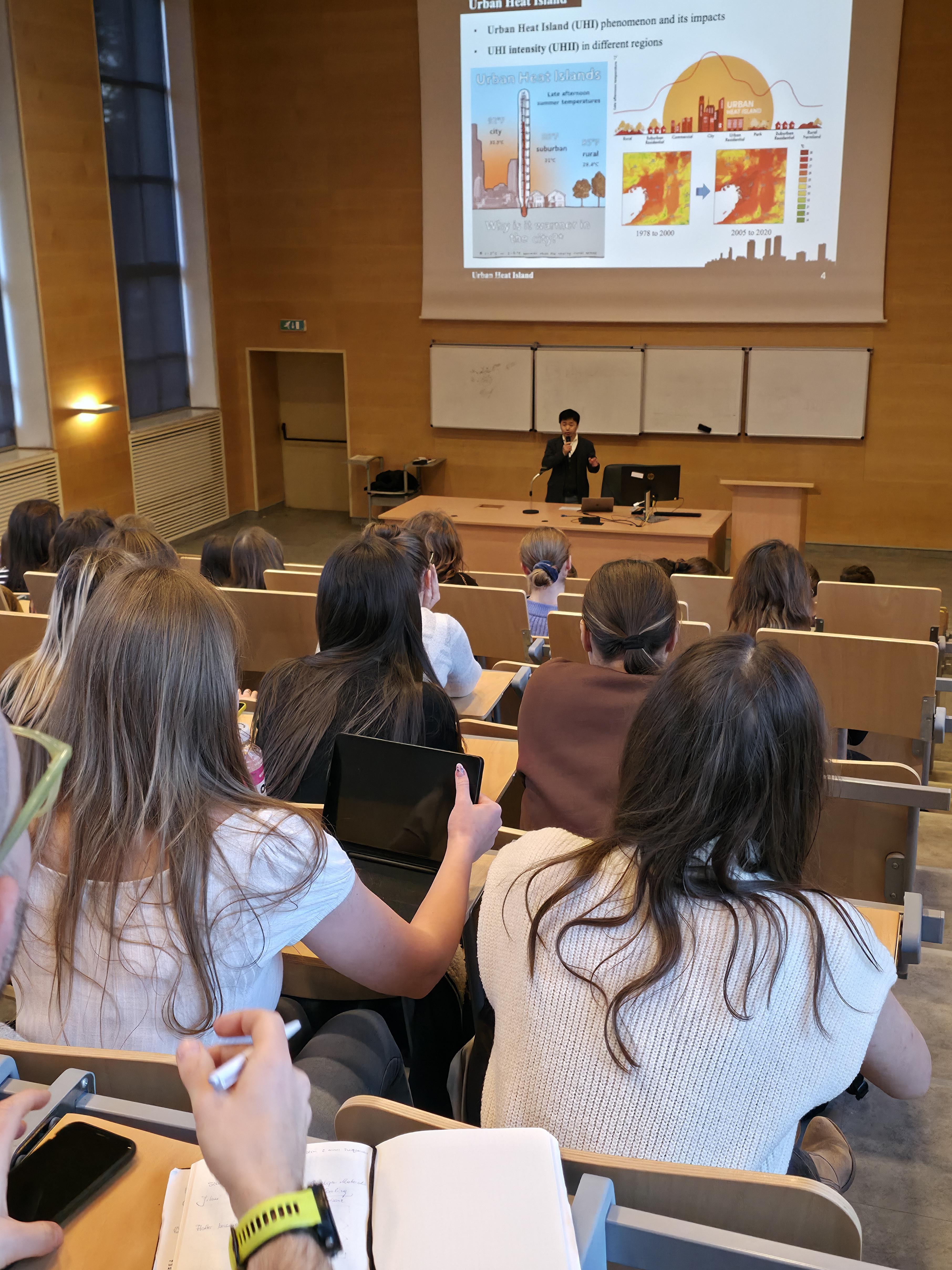ポズナン大学（袁先生）1