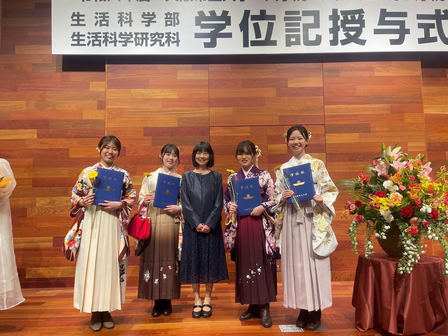 LINE_ALBUM_2025卒業式_250326_20