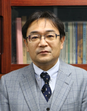 生涯学習センター長  西田正宏