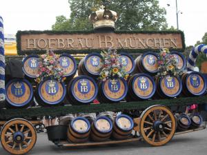 2013.09_ビール樽運び