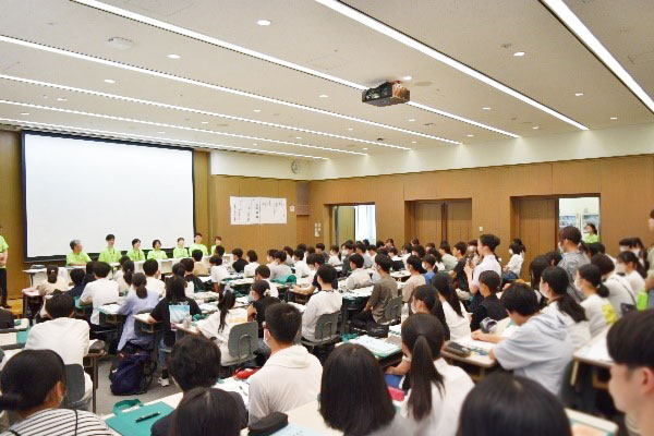 質疑応答の様子