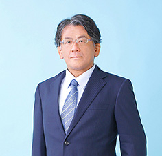 中前博久（写真） 掲載用（教授挨拶） のコピー