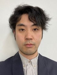 青原 健太