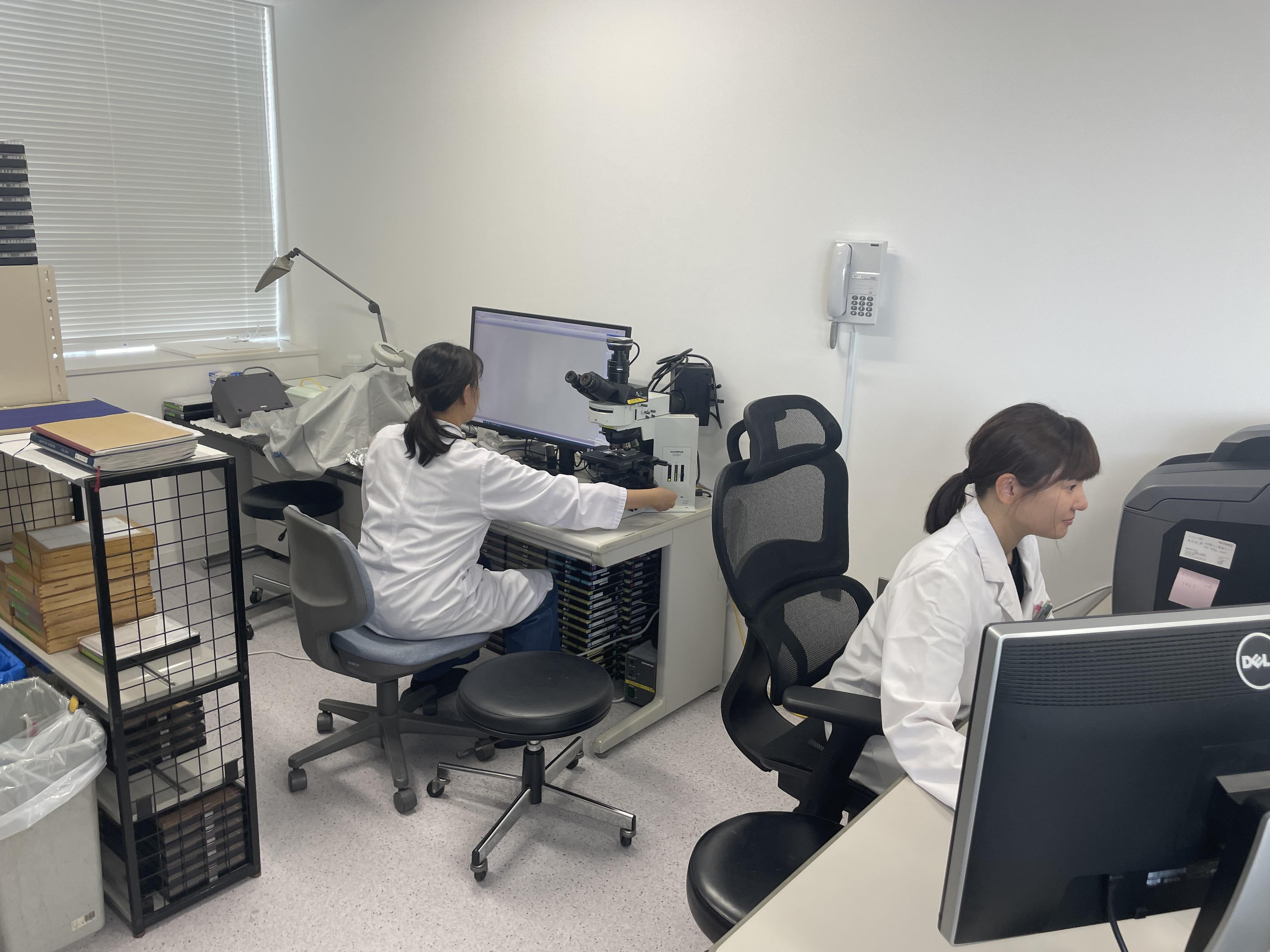 実験室の様子_2
