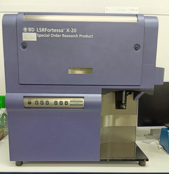 15F_LSRFortessaX-20