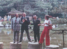 25周年記念で招待した外国人講演者の写真2