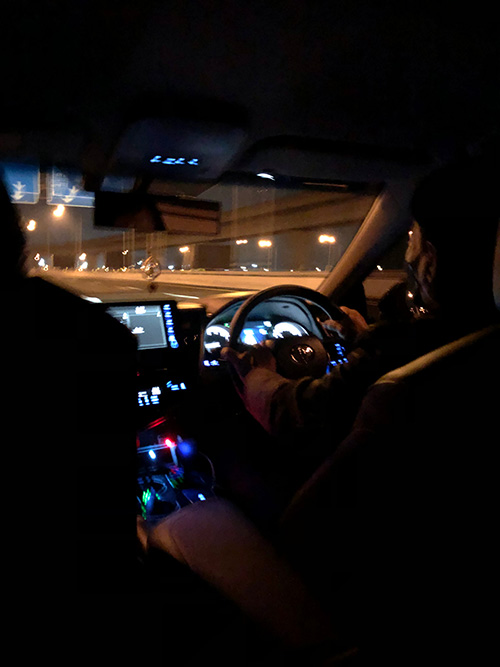 予約車で移動
