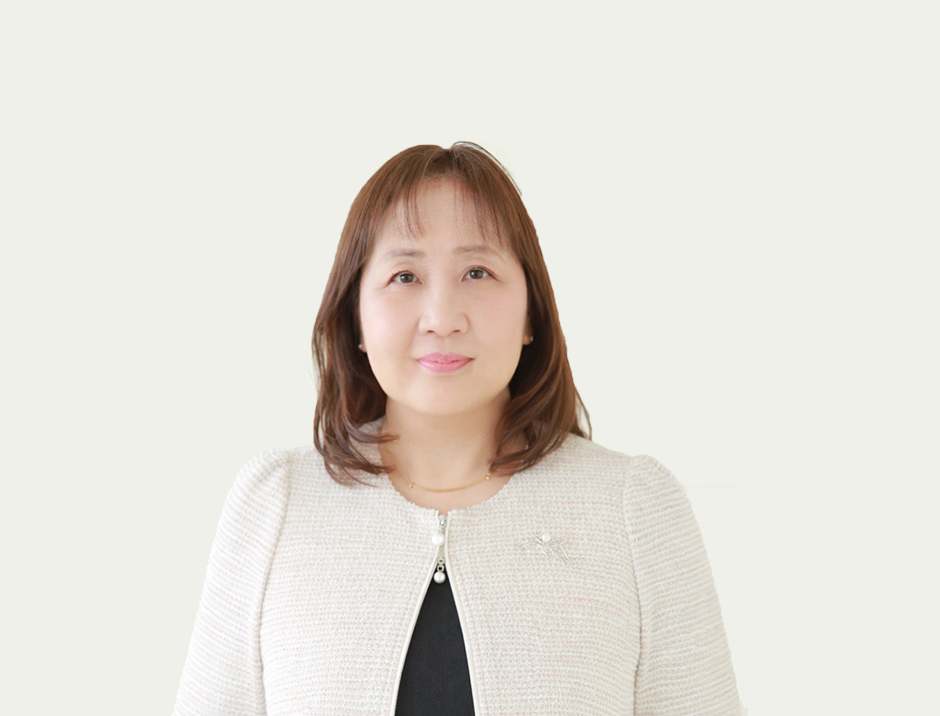 研究科長/学部長 中山美由紀