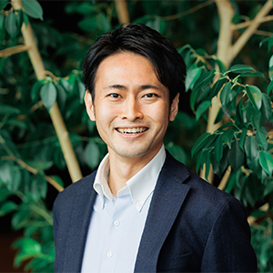 上松 真也 氏