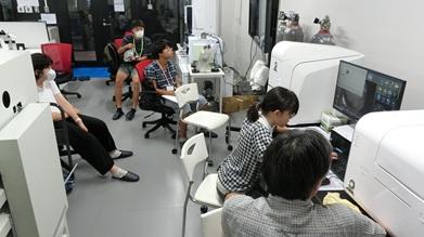 20260810_microscope4 _02