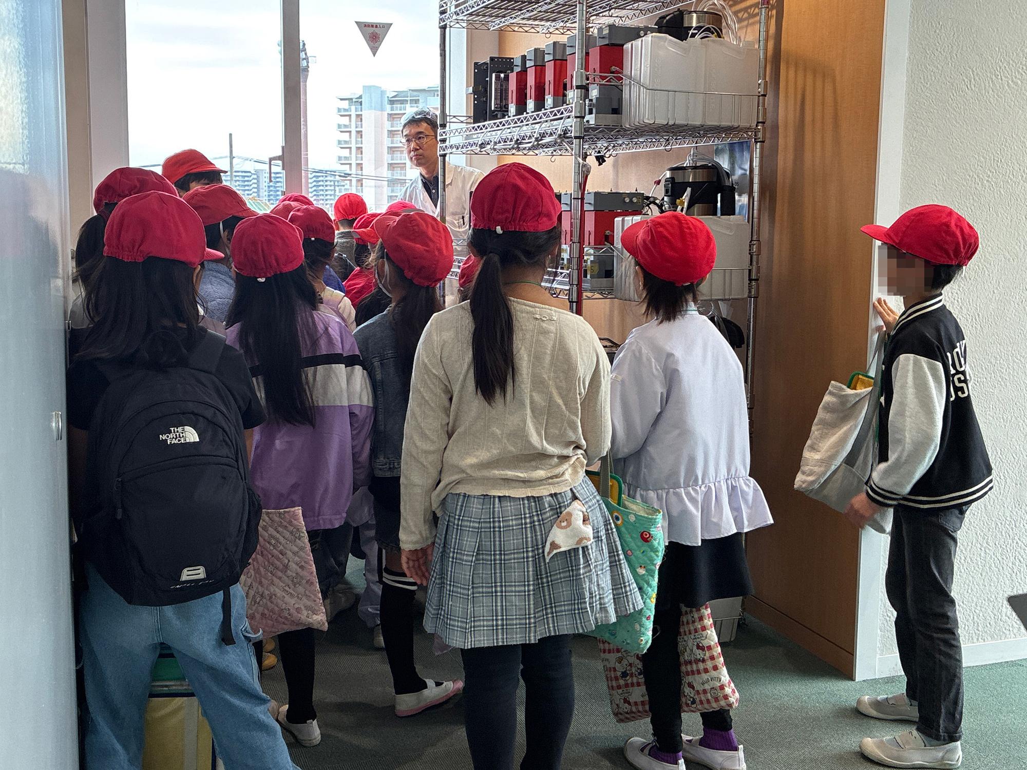 人工光合成の装置１