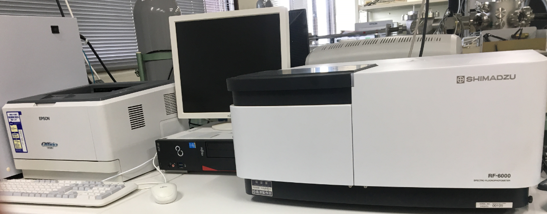 44.分光蛍光光度計