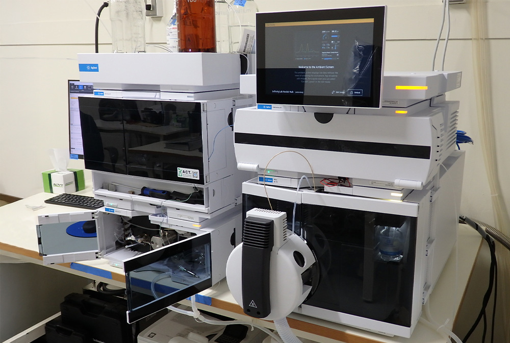 液体クロマトグラフ質量分析