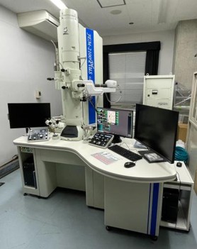 透過型電子顕微鏡（TEM）