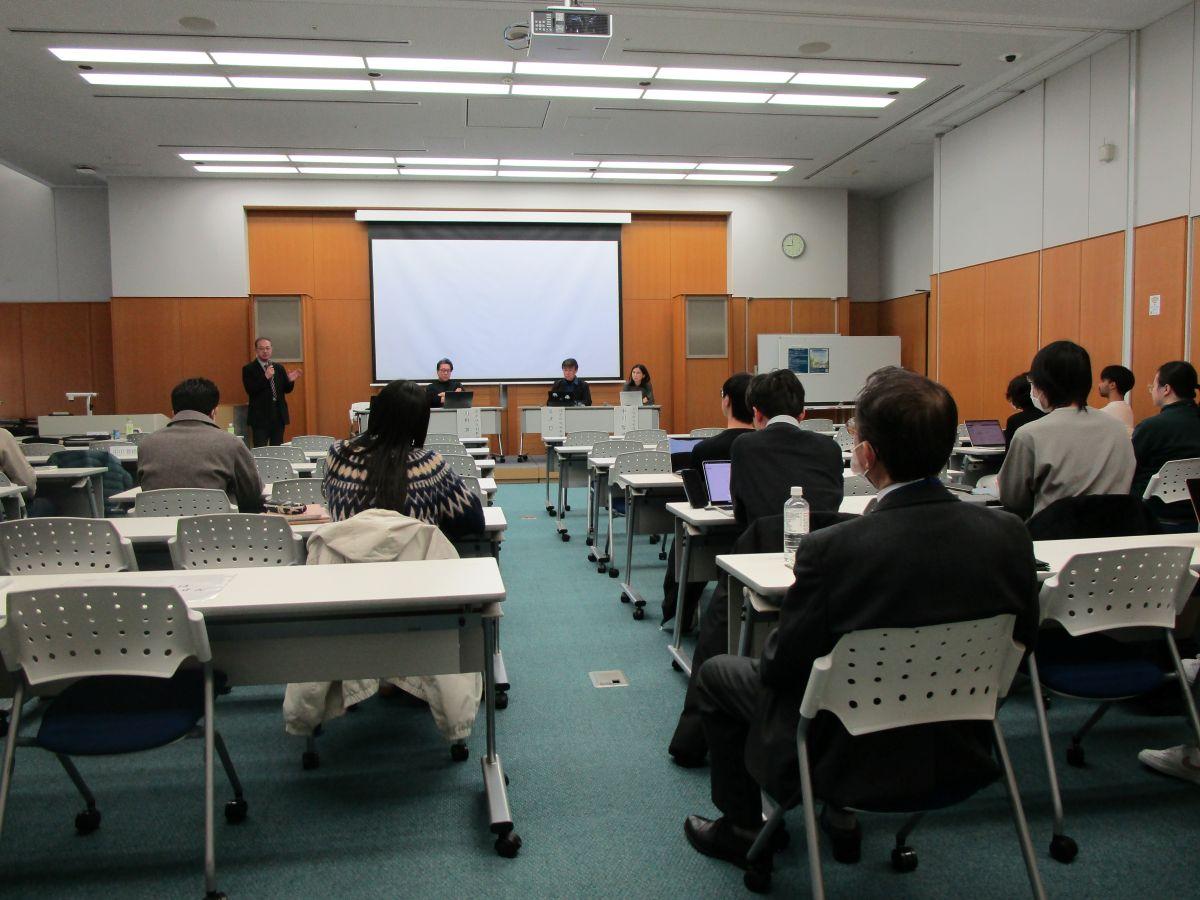 座談会会場の様子