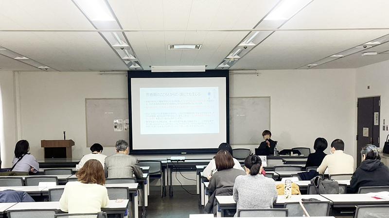 樋口 亜瑞佐准教授が里親支援センター青い鳥主催の研修に講師登壇