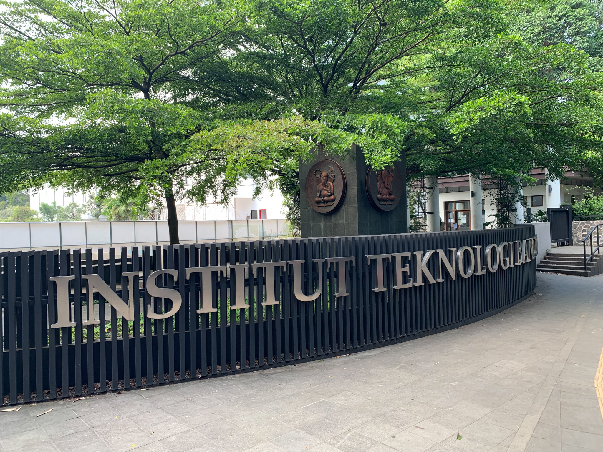 ITB-gate