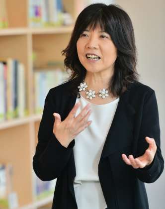 教授　山野 則子