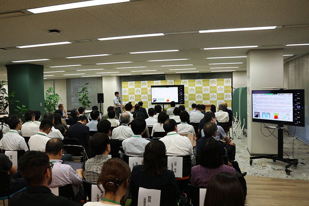 写真:会場内全体