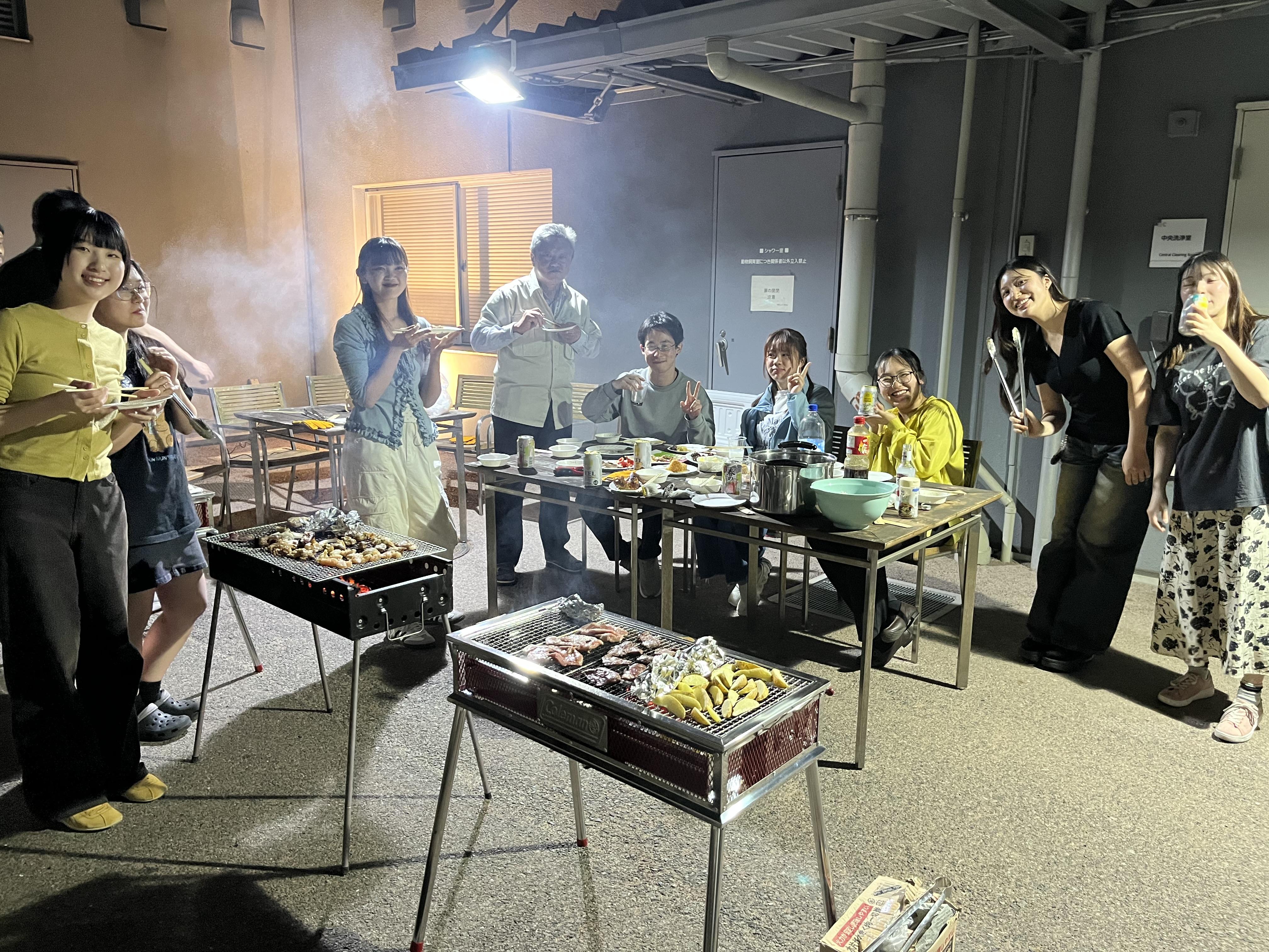 IMG_8410_2026.4.22新歓_食事中